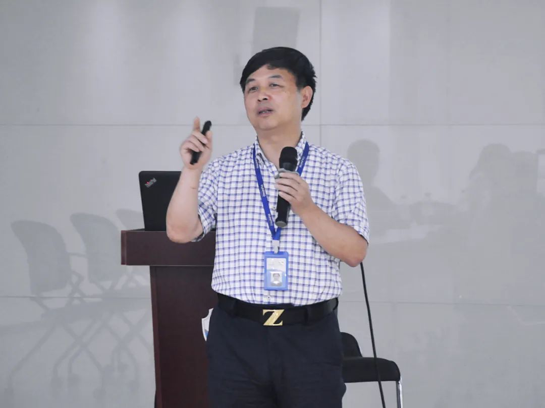 16884351881096881F82.jpg 640 (3).jpg