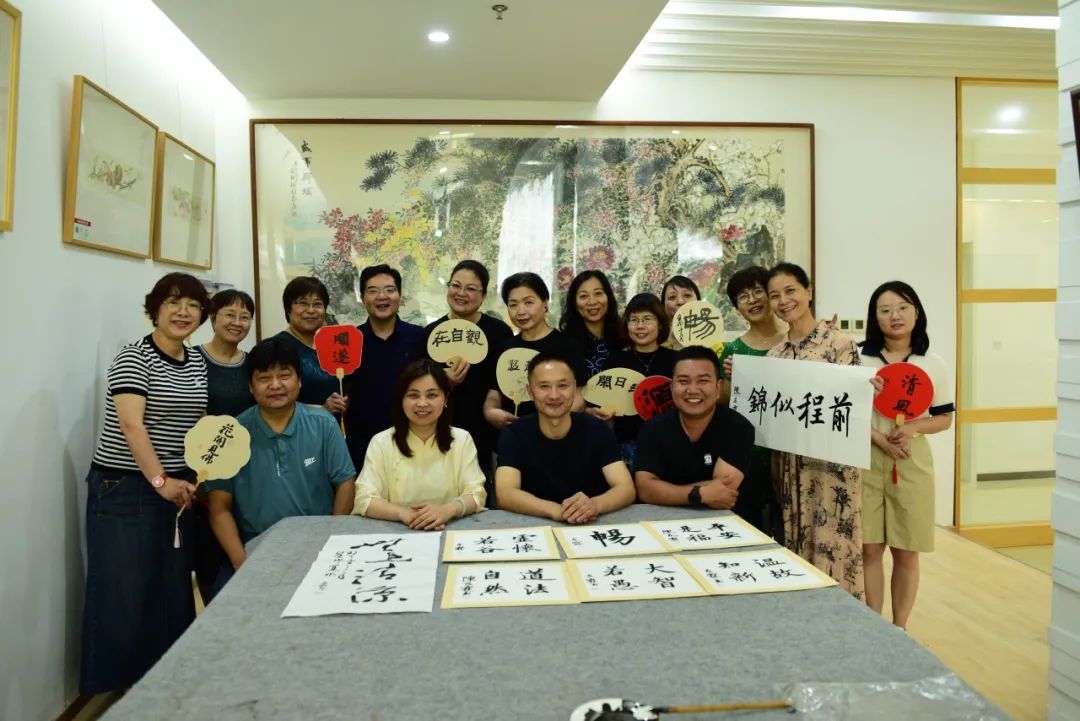 16884355241474263FF6.jpg 640 (2).jpg